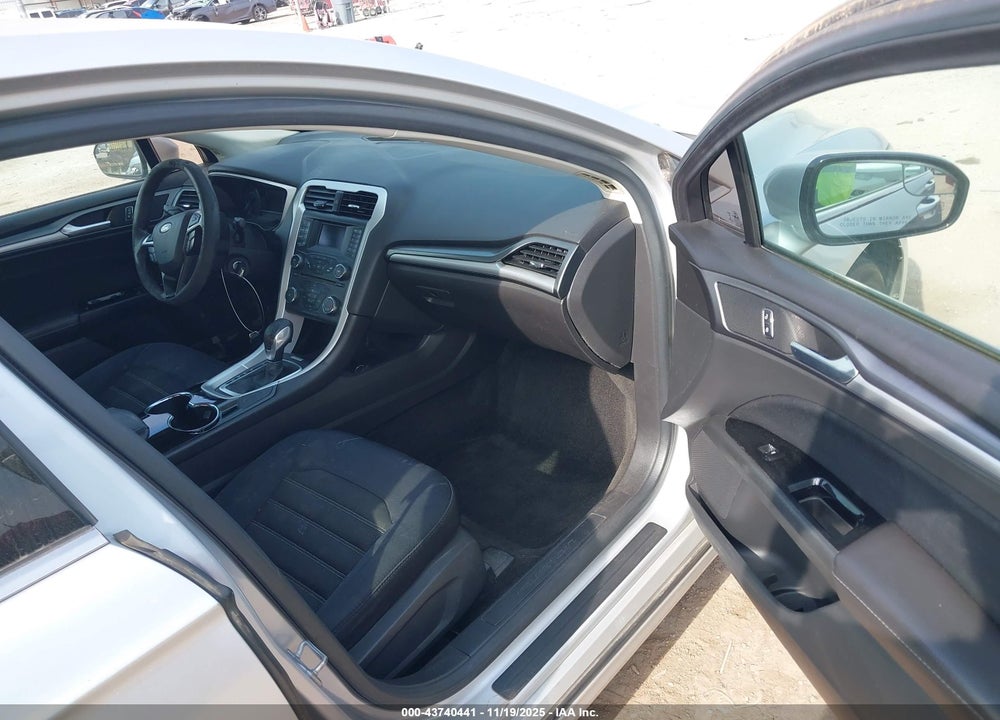 2014 FORD FUSION SE VIN: 3FA6P0HD6ER367964