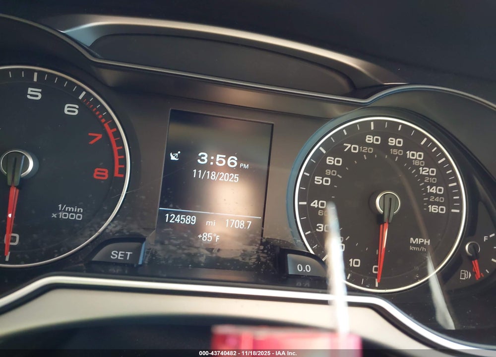 2015 AUDI A4 2.0T PREMIUM VIN: WAUEFAFL2FN017578