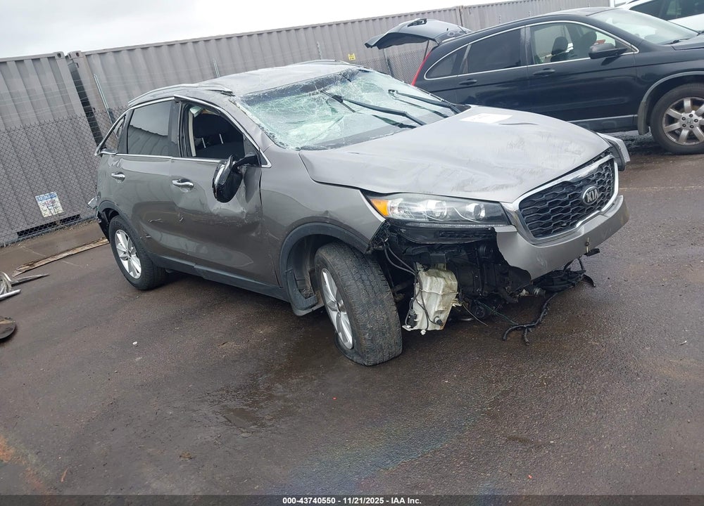 2019 KIA SORENTO 3.3L LX VIN: 5XYPG4A5XKG449243