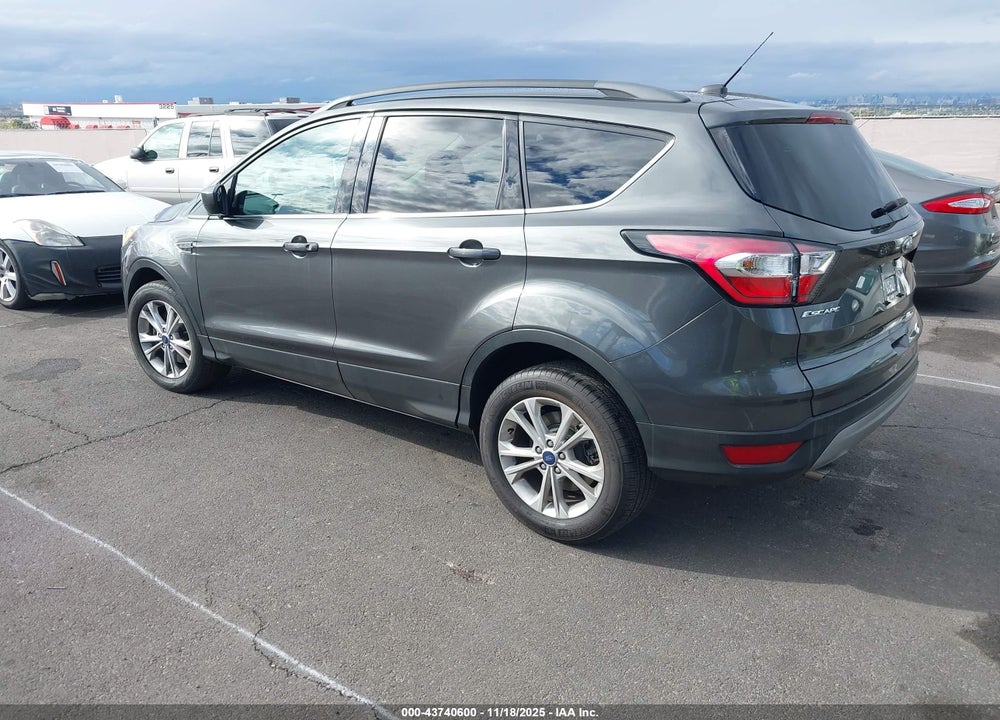 2018 FORD ESCAPE SE VIN: 1FMCU0G96JUC63542