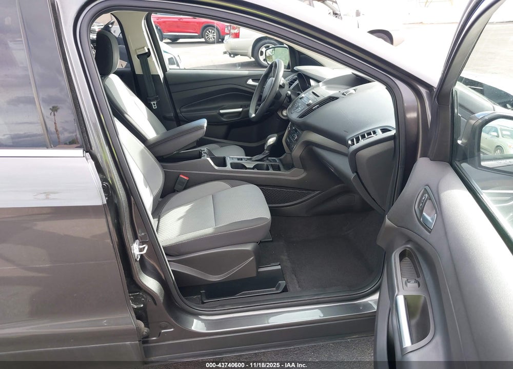 2018 FORD ESCAPE SE VIN: 1FMCU0G96JUC63542