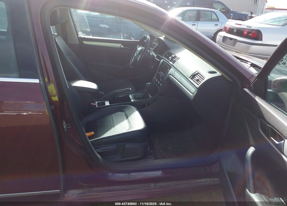 2012 VOLKSWAGEN PASSAT 2.0L TDI SE VIN: 1VWBN7A39CC051623