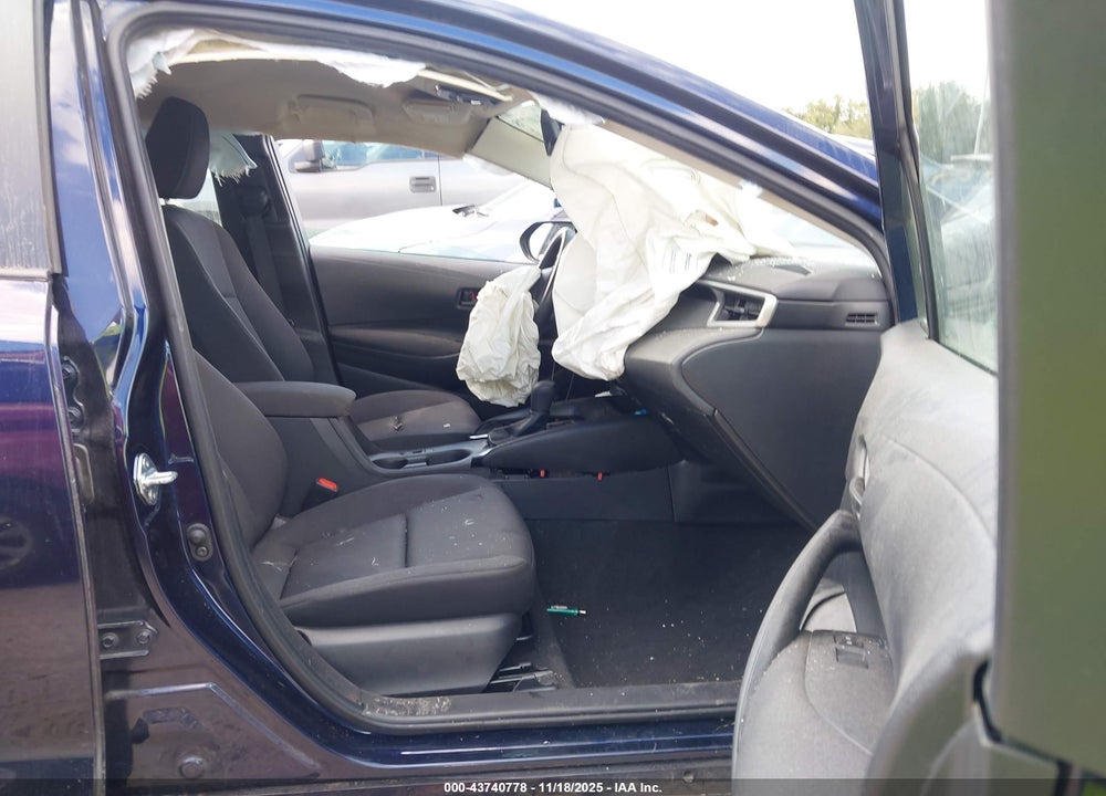 2024 TOYOTA COROLLA LE VIN: 5YFB4MDE2RP104020