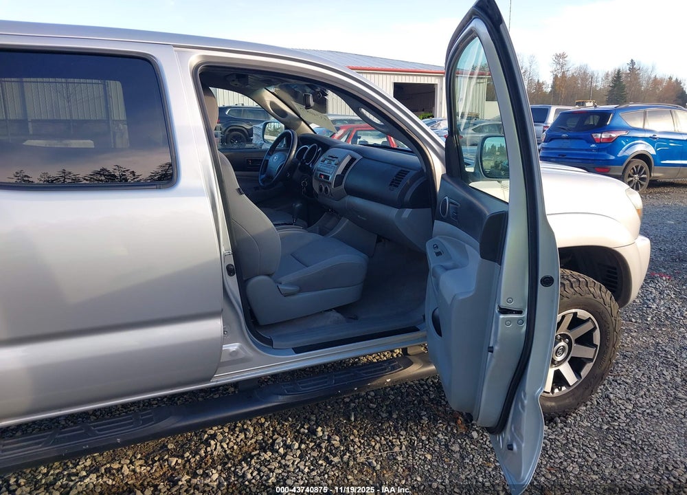 2011 TOYOTA TACOMA BASE V6 VIN: 3TMMU4FN6BM029535