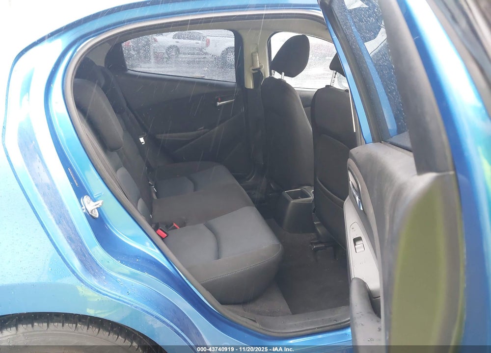 2016 SCION IA VIN: 3MYDLBZV4GY105483