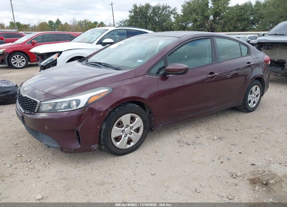 2017 KIA FORTE LX VIN: 3KPFL4A73HE039818