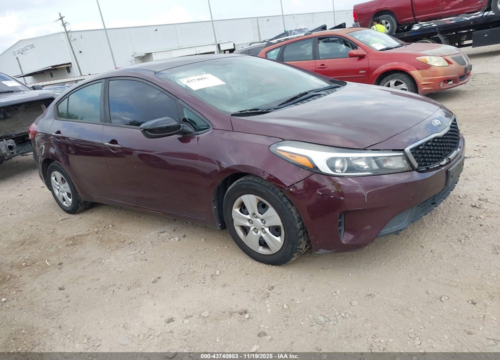 2017 KIA FORTE LX VIN: 3KPFL4A73HE039818