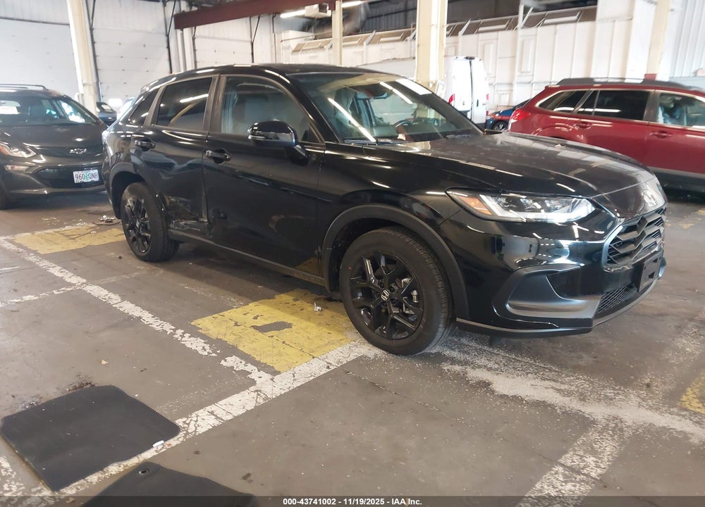 2024 HONDA HR-V AWD SPORT/AWD SPORT W/O BSI VIN: 3CZRZ2H54RM775639