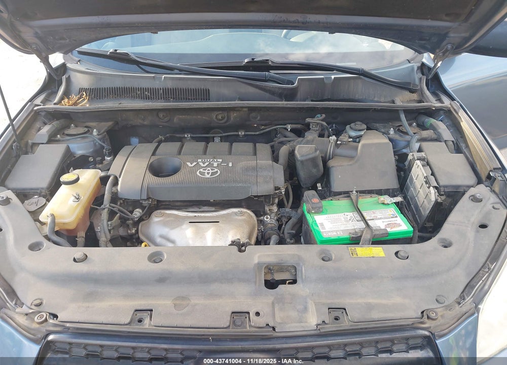 2011 TOYOTA RAV4 VIN: 2T3ZF4DV0BW063603