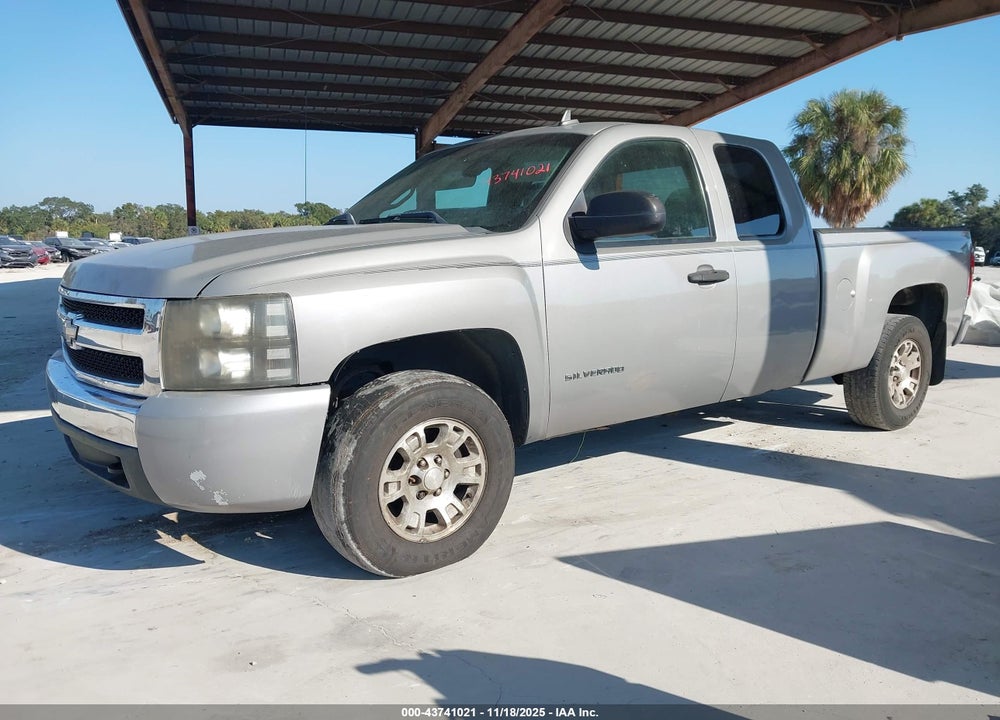 2007 CHEVROLET SILVERADO 1500 LT1 VIN: 2GCEK19J571724783