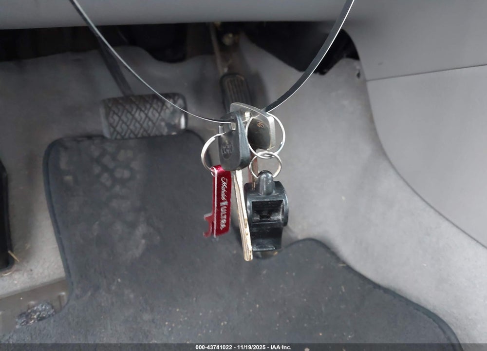 2003 TOYOTA COROLLA CE VIN: 1NXBR32E63Z064982