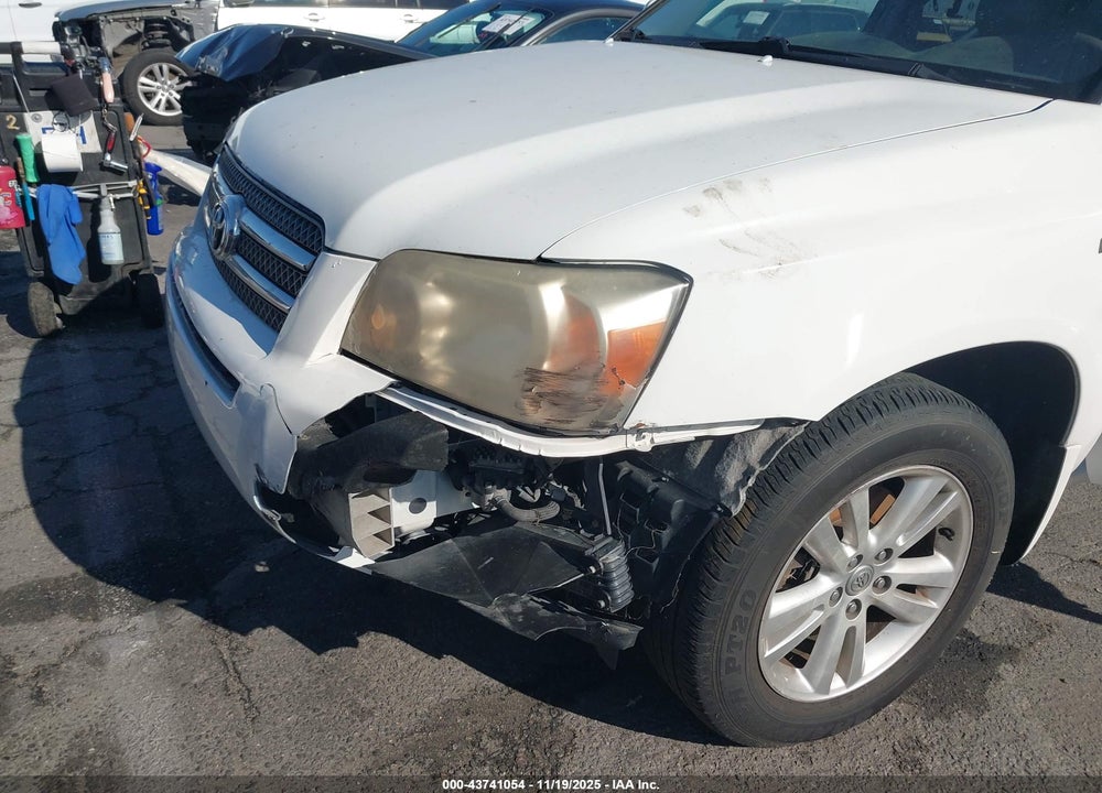 2006 TOYOTA HIGHLANDER HYBRID LIMITED V6 VIN: JTEEW21AX60026567