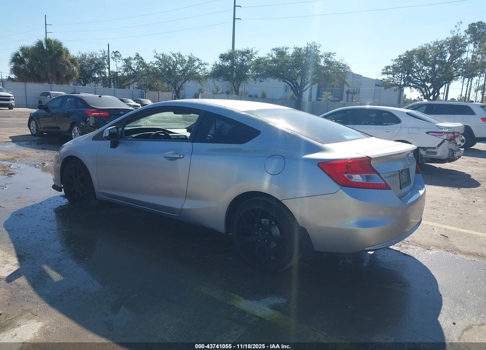 2013 HONDA CIVIC LX VIN: 2HGFG3B58DH523124