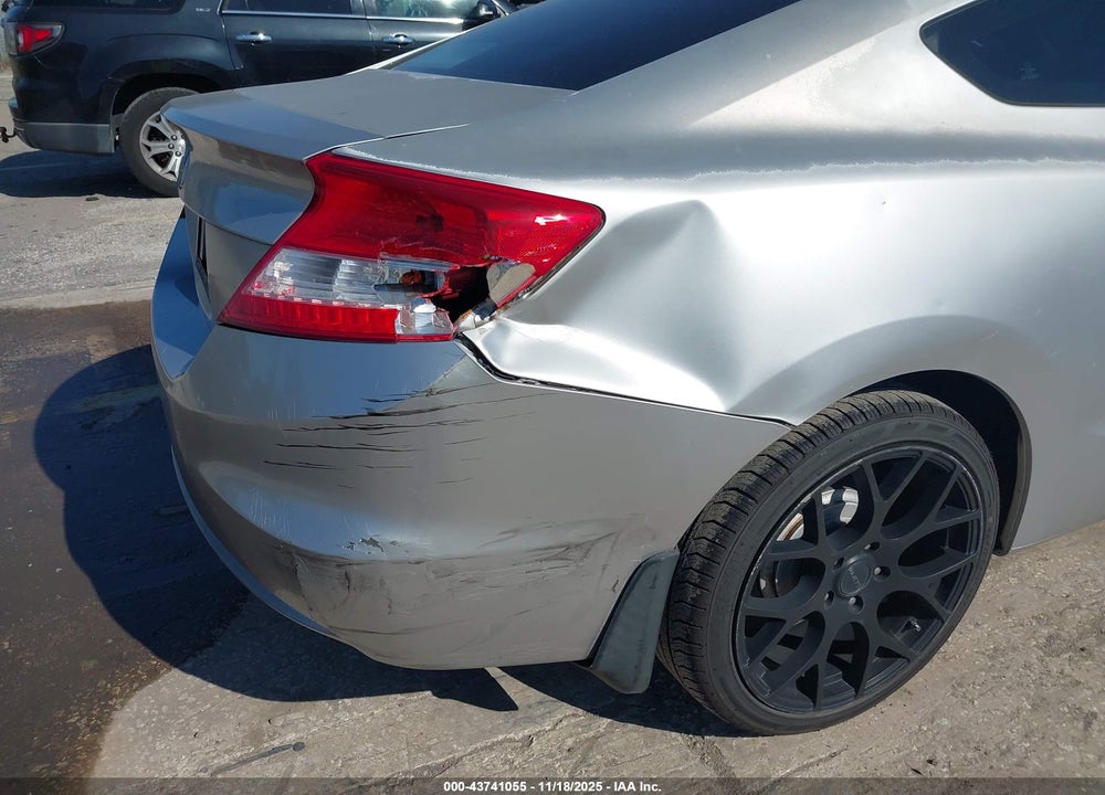 2013 HONDA CIVIC LX VIN: 2HGFG3B58DH523124