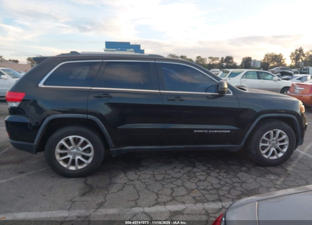 2015 JEEP GRAND CHEROKEE LAREDO VIN: 1C4RJEAG8FC829063