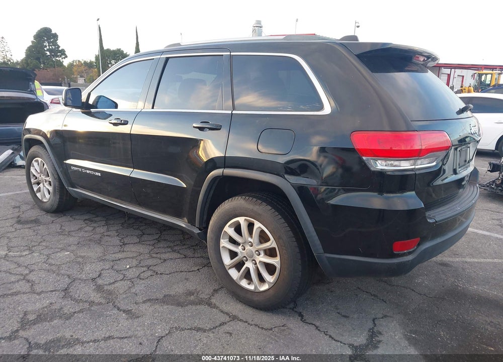 2015 JEEP GRAND CHEROKEE LAREDO VIN: 1C4RJEAG8FC829063