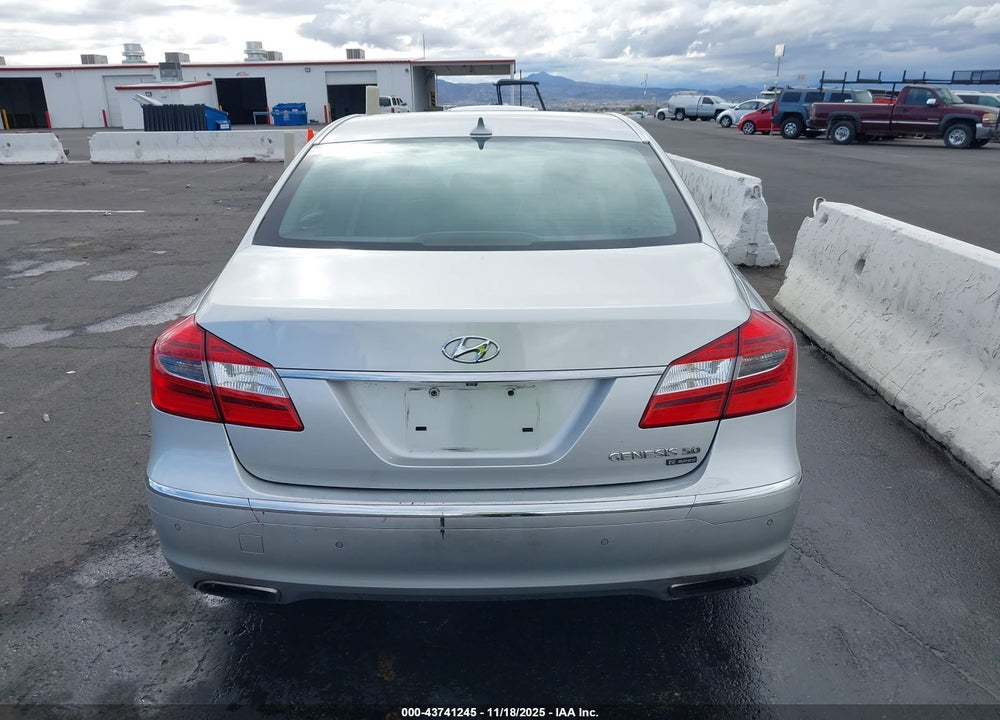 2013 HYUNDAI GENESIS 5.0 R-SPEC VIN: KMHGC4DH1DU219718