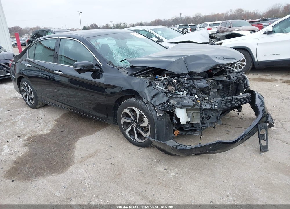 2017 HONDA ACCORD EX-L V6 VIN: 1HGCR3F00HA000700