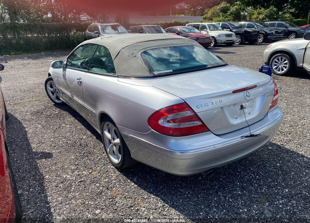 2005 MERCEDES-BENZ CLK 320 VIN: WDBTK65GX5T052787