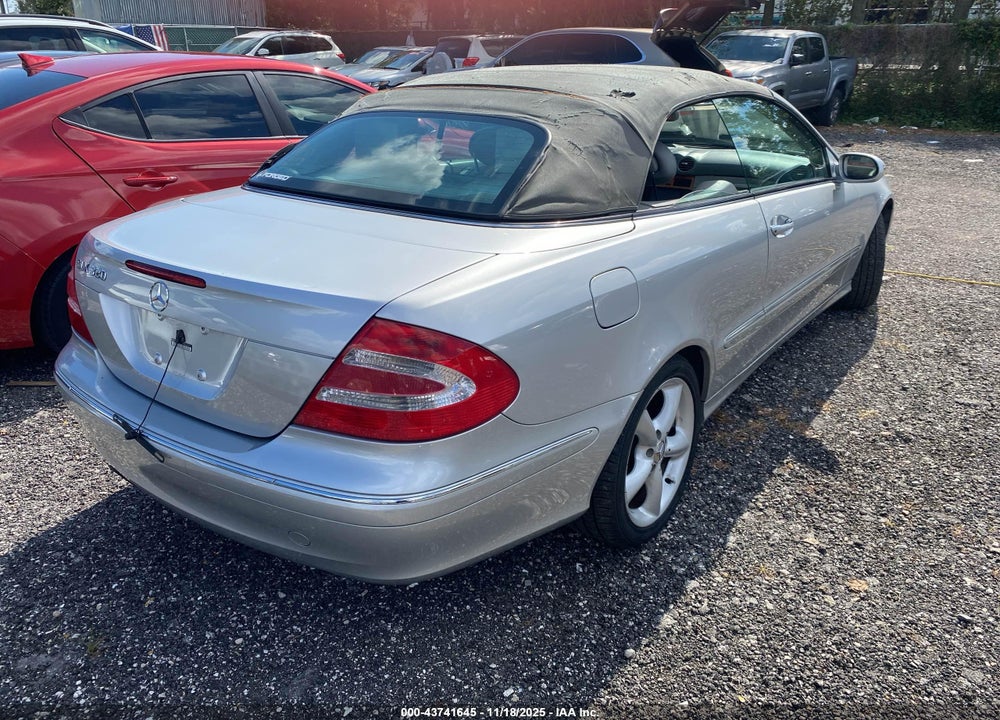 2005 MERCEDES-BENZ CLK 320 VIN: WDBTK65GX5T052787