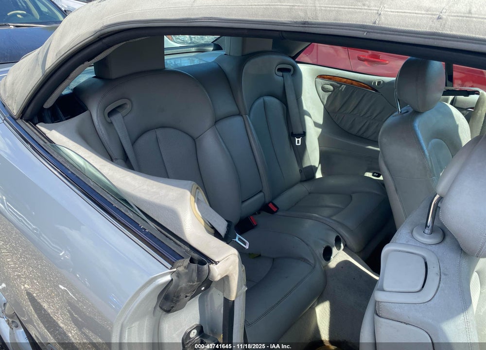 2005 MERCEDES-BENZ CLK 320 VIN: WDBTK65GX5T052787