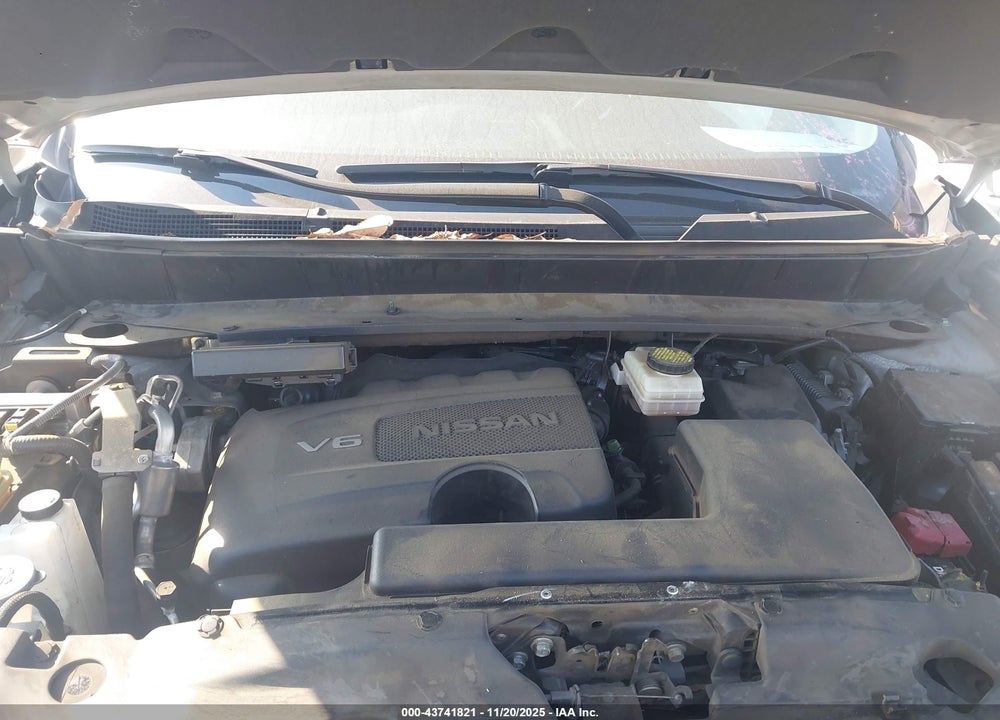 2017 NISSAN PATHFINDER PLATINUM VIN: 5N1DR2MNXHC697045