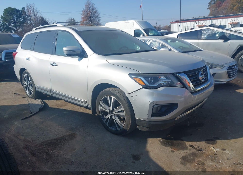 2017 NISSAN PATHFINDER PLATINUM VIN: 5N1DR2MNXHC697045