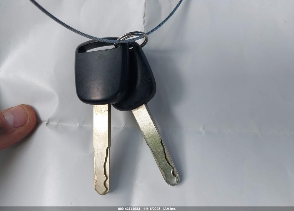 2005 HONDA CIVIC EX VIN: 1HGEM22945L071646