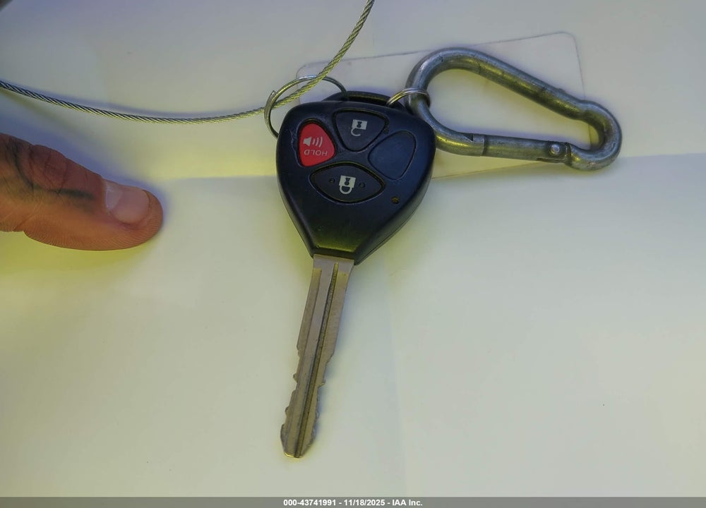 2006 TOYOTA RAV4 LIMITED VIN: JTMBD31VX65012337