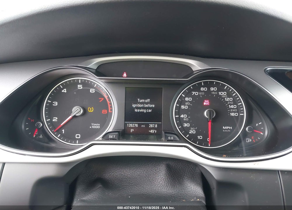 2016 AUDI A4 2.0T PREMIUM VIN: WAUBFAFL6GN015417