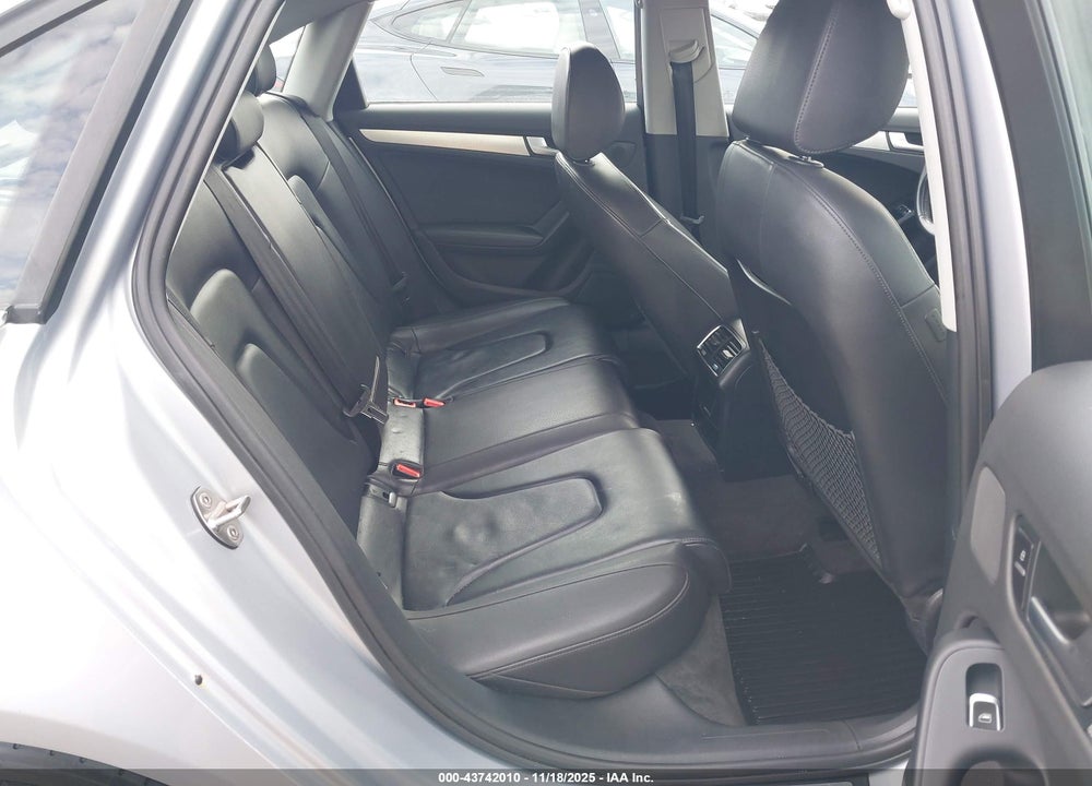2016 AUDI A4 2.0T PREMIUM VIN: WAUBFAFL6GN015417