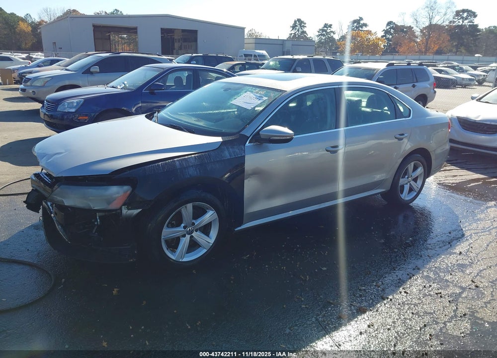 2012 VOLKSWAGEN PASSAT 2.5L SE VIN: 1VWBH7A34CC024708
