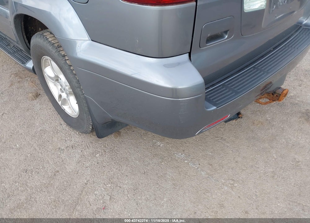 2004 LEXUS GX 470 VIN: JTJBT20X240054590