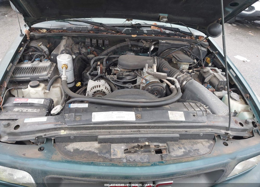 1997 GMC SONOMA SLS WIDESIDE VIN: 1GTDT19X6V8520601