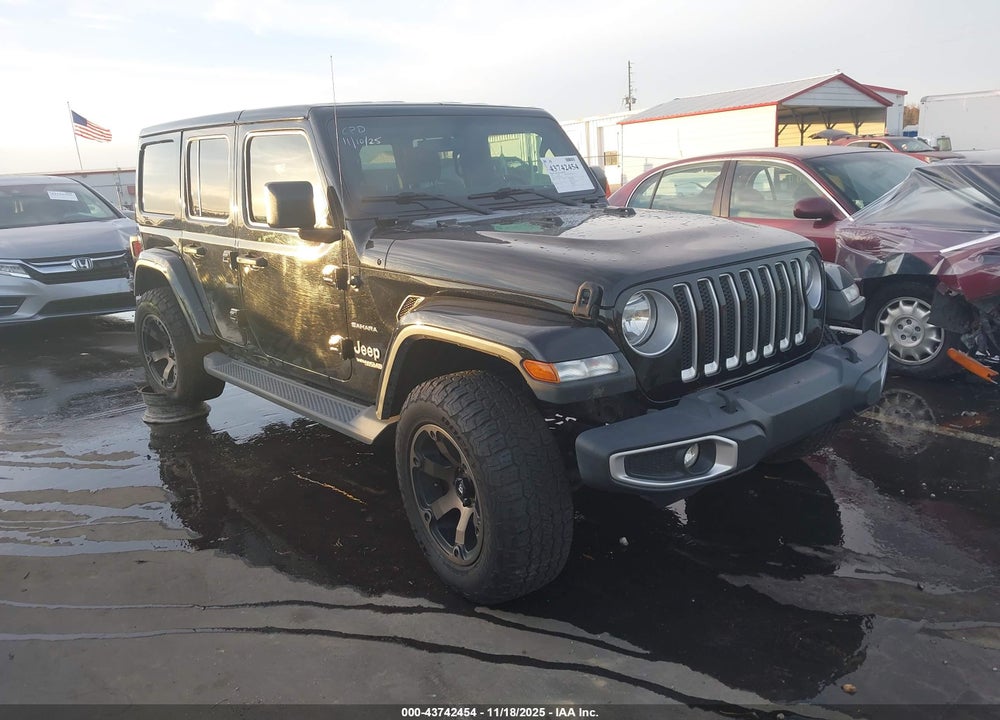 2018 JEEP WRANGLER UNLIMITED SAHARA 4X4 VIN: 1C4HJXEN7JW215306