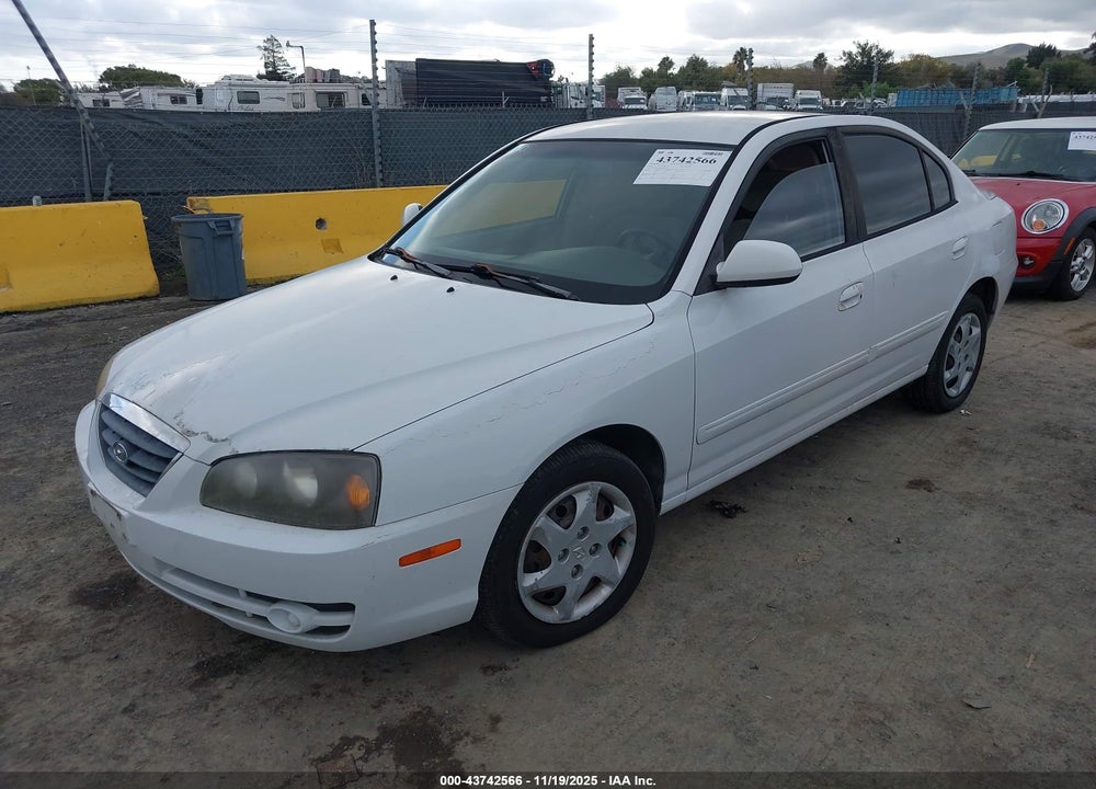 2005 HYUNDAI ELANTRA GLS/GT VIN: KMHDN46D95U048743