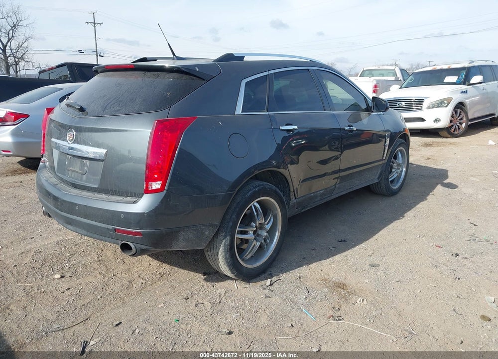 2011 CADILLAC SRX LUXURY COLLECTION VIN: 3GYFNAEY8BS526057