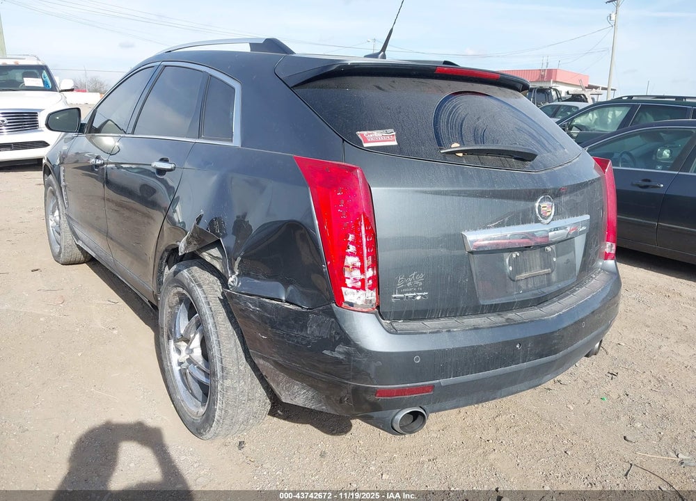 2011 CADILLAC SRX LUXURY COLLECTION VIN: 3GYFNAEY8BS526057