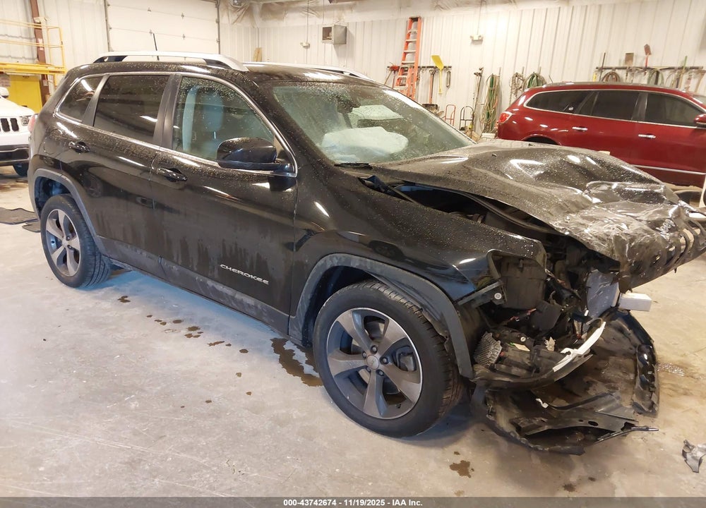 2019 JEEP CHEROKEE LIMITED FWD VIN: 1C4PJLDB2KD457817