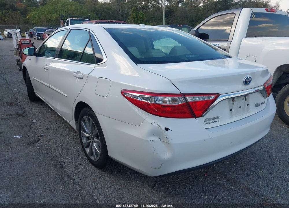 2015 TOYOTA CAMRY HYBRID XLE VIN: 4T1BD1FK9FU156434
