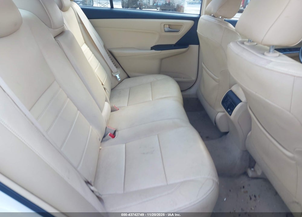 2015 TOYOTA CAMRY HYBRID XLE VIN: 4T1BD1FK9FU156434