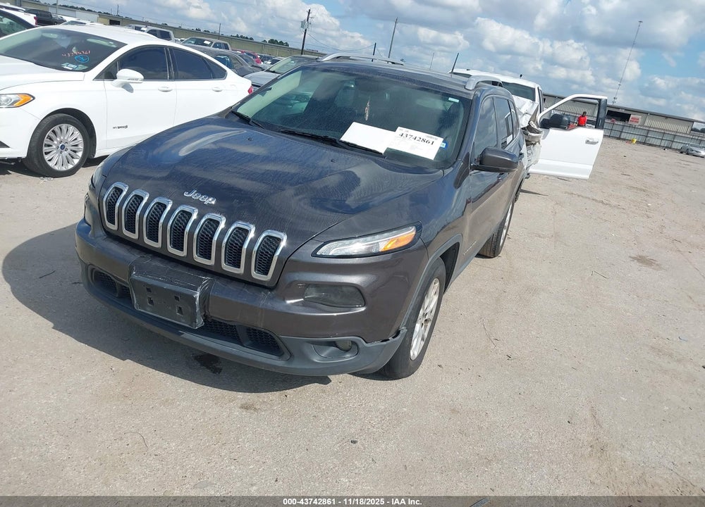 2017 JEEP CHEROKEE VIN: 1C4PJLCS7HW641469