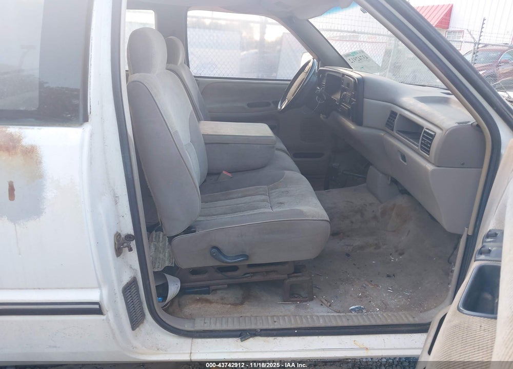 1996 DODGE RAM 1500 VIN: 3B7HC13Z1TG153299