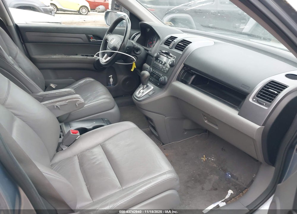 2008 HONDA CR-V EX-L VIN: JHLRE48768C057527
