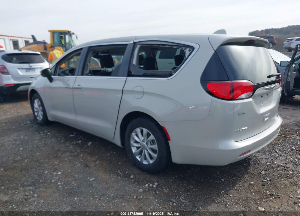 2017 CHRYSLER PACIFICA TOURING VIN: 2C4RC1DG0HR771006