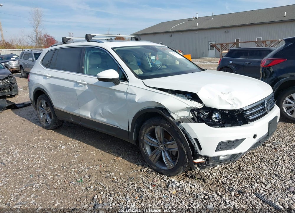 2019 VOLKSWAGEN TIGUAN 2.0T SEL PREMIUM/2.0T SEL PREMIUM R-LINE VIN: 3VV4B7AX1KM060354