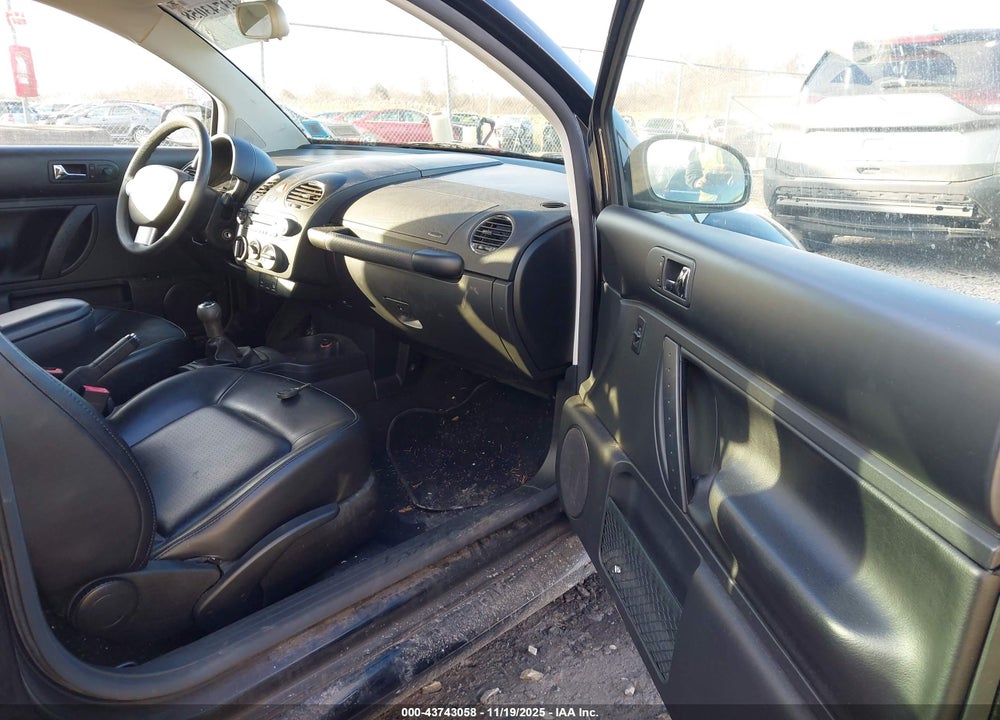 2007 VOLKSWAGEN NEW BEETLE 2.5 VIN: 3VWPG31C57M505119