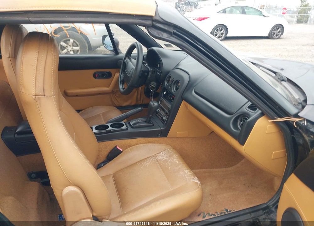 1996 MAZDA MX-5 MIATA VIN: JM1NA3533T0700302