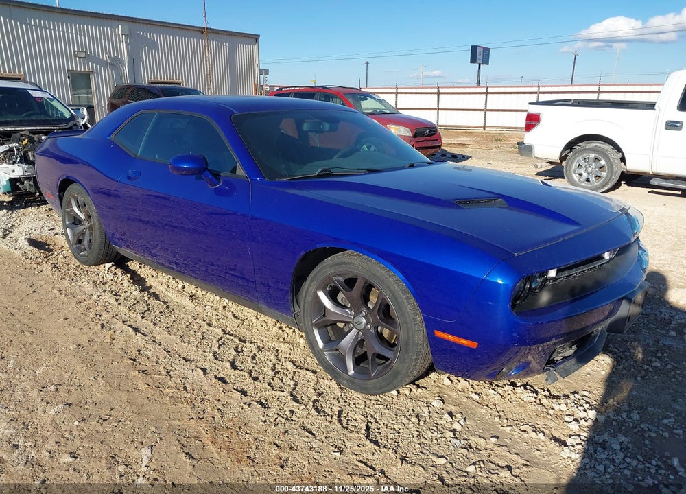 2018 DODGE CHALLENGER SXT VIN: 2C3CDZAGXJH183040