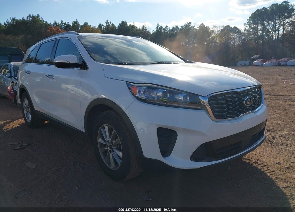 2020 KIA SORENTO 2.4L LX VIN: 5XYPG4A31LG682427